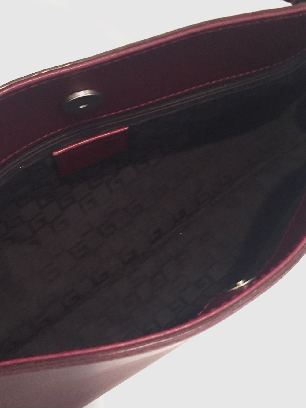 Authentic Gucci Burgundy Leather Shoulder Bag — Made in Italy - Picture 11 of 14